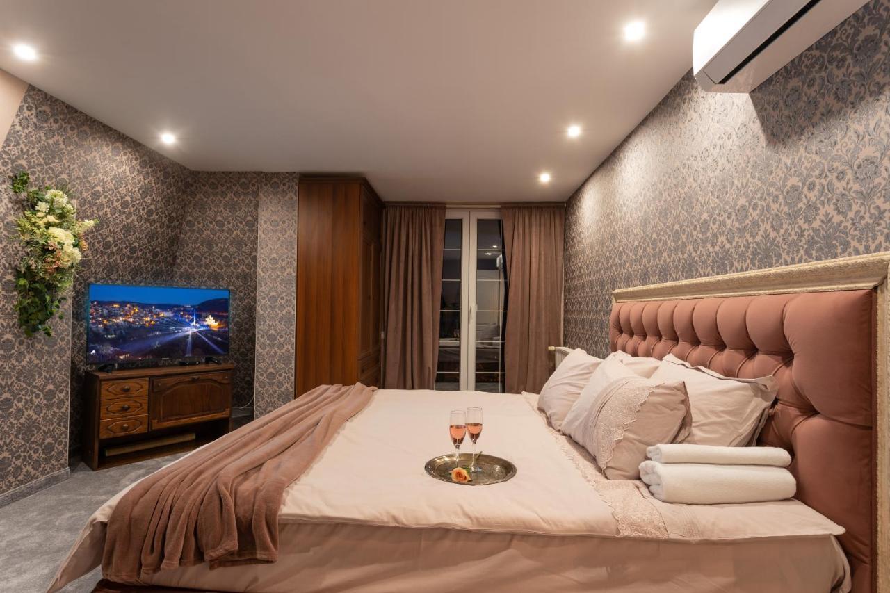 Luxury Private House In City Center Βελίκο Τίρνοβο Εξωτερικό φωτογραφία